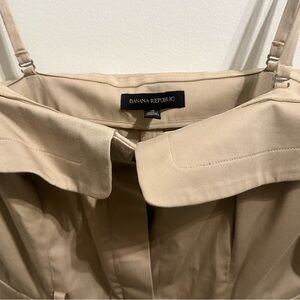 Banana Republic Beige Sleeveless Dress